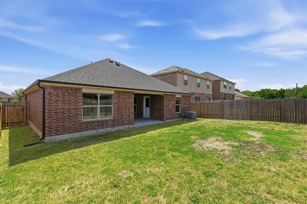 $299,990 | 127 Bluebonnet Drive, Sanger, TX 76266