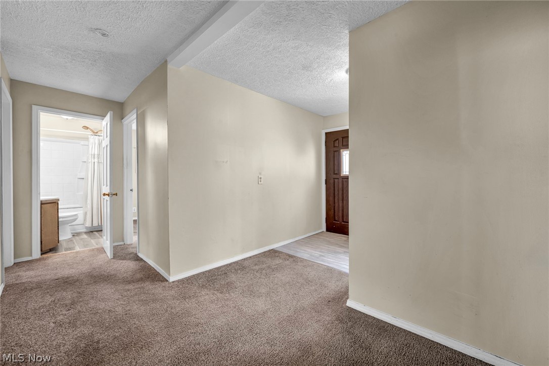 2727 McElwain Road Akron, OH 44312 - Photo 17 of 41