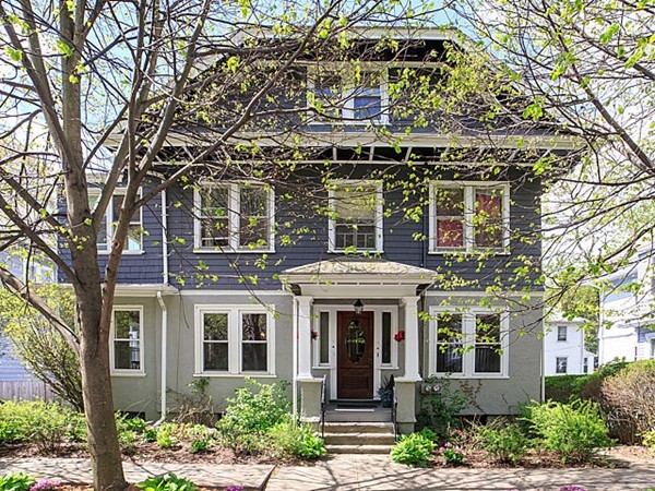 52 Playstead Road, Unit 52 Newton, MA 02458 - Photo 1 of 20 Gallery Image 1