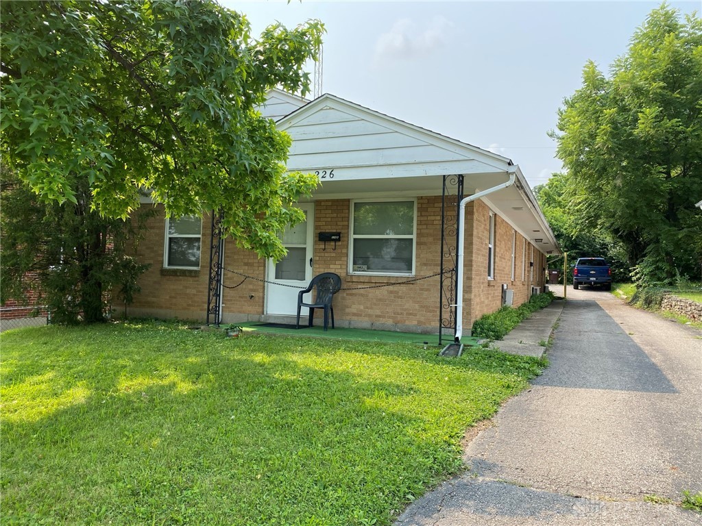 226 East Nottingham Road Dayton, OH 45405 - Photo 1 of 31 Gallery Image 1