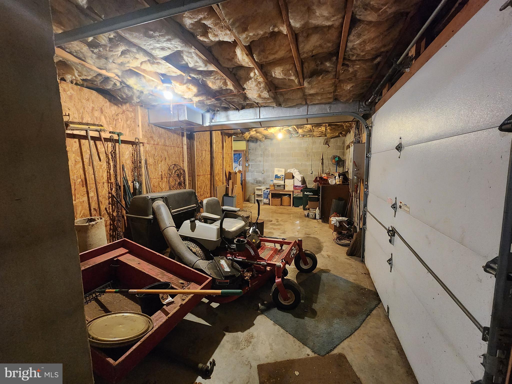 68 Daffodil Drive Manheim, PA 17545 - Photo 42 of 45 a room with gym equipment and large mirror