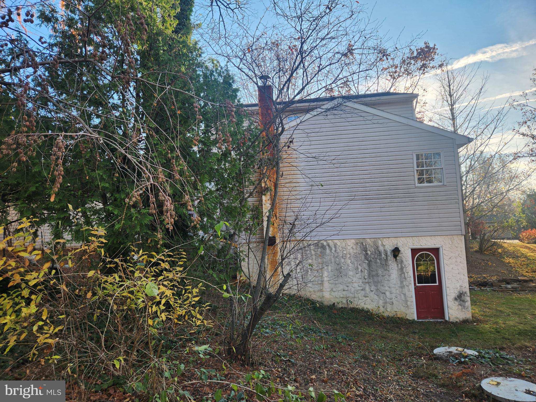 68 Daffodil Drive Manheim, PA 17545 - Photo 6 of 45 a view of a house with a yard
