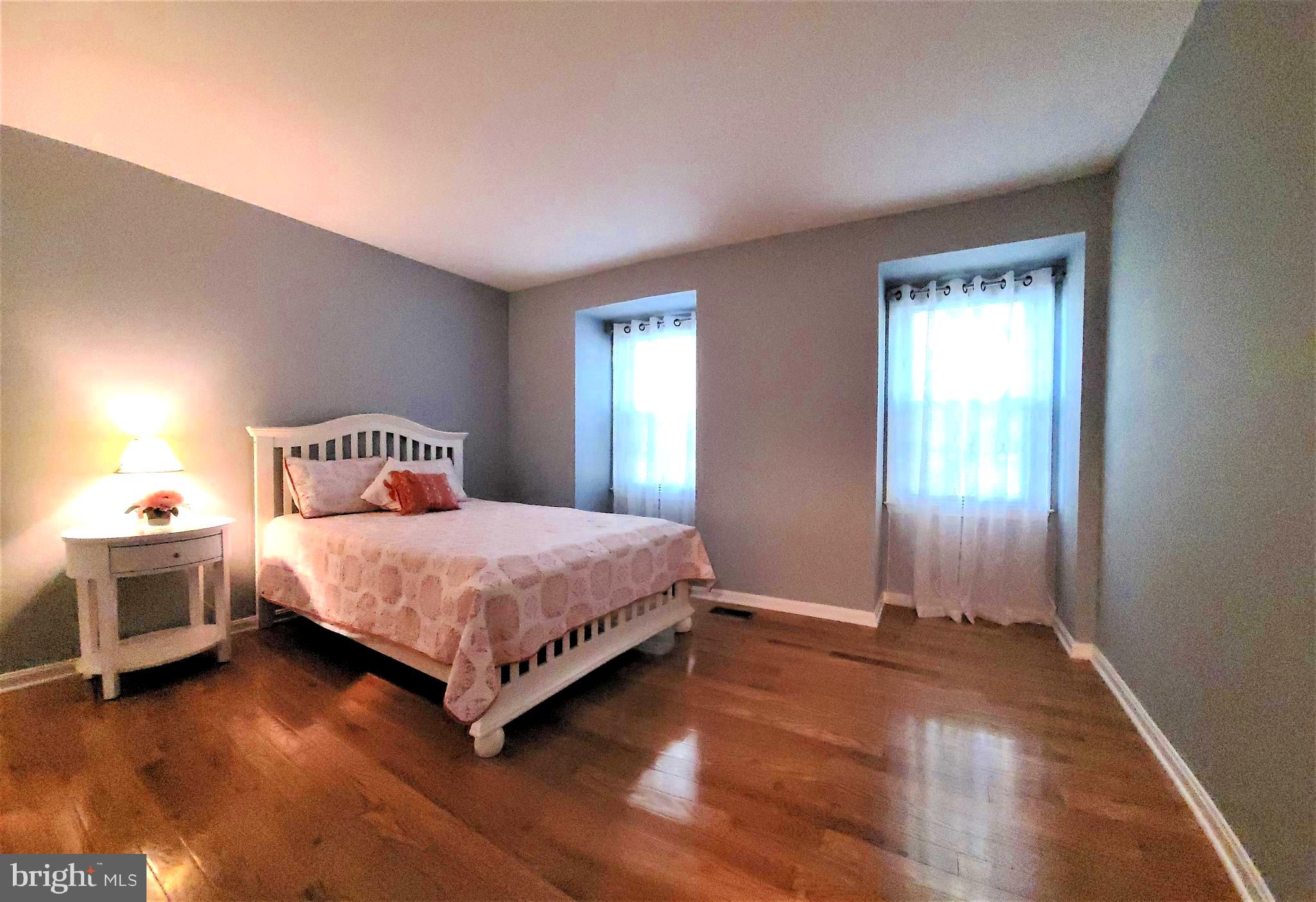 6937 Sydenstricker Road Springfield, VA 22152 - Photo 23 of 44 Bedroom 2 View 2