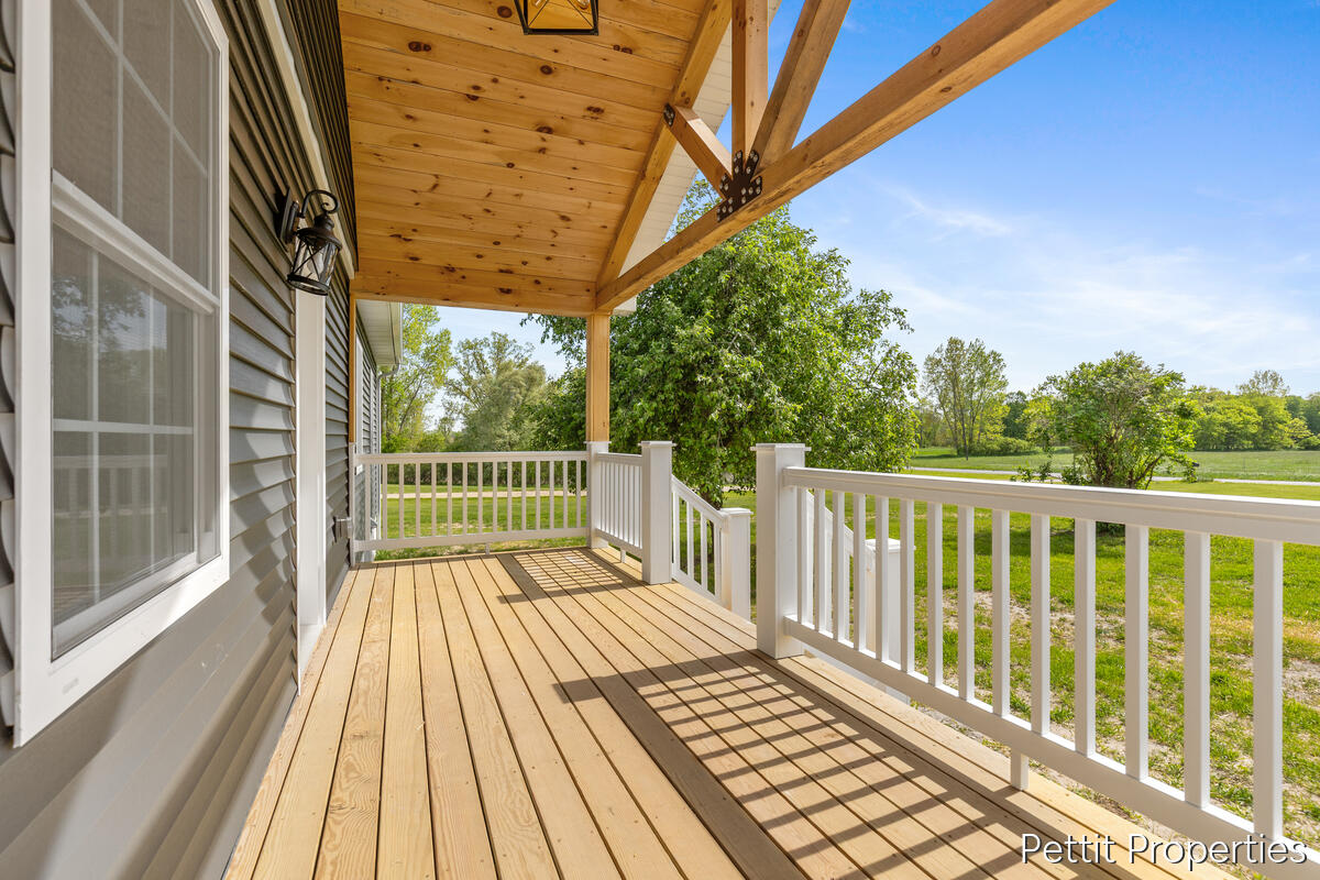 6937 Townhall Road Sheridan, MI 48884 - Photo 26 of 40 6937-Townhall_008
