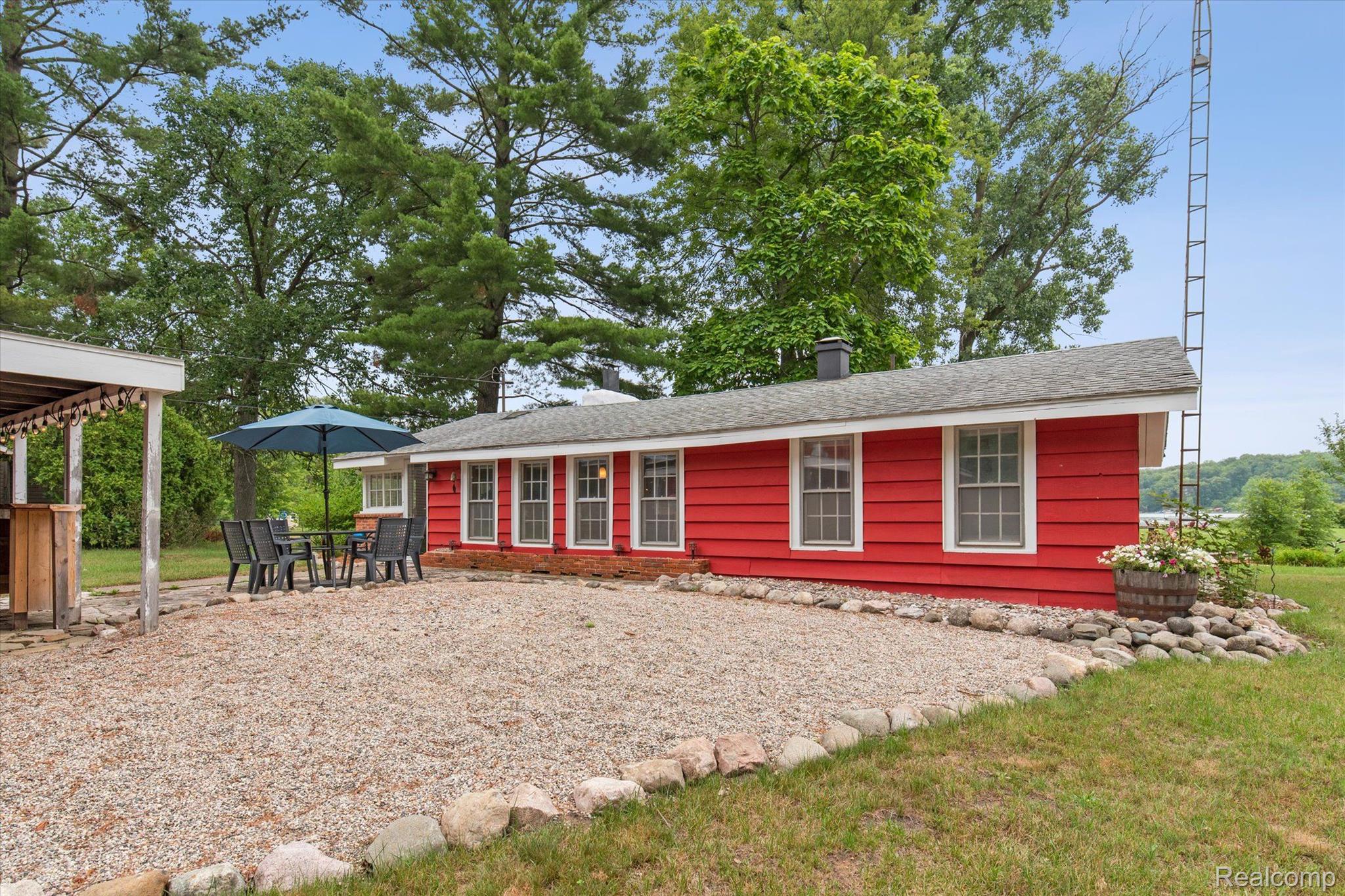 820 Carpenter Road Brooklyn, MI 49230 - Photo 11 of 54 Gallery Image 11