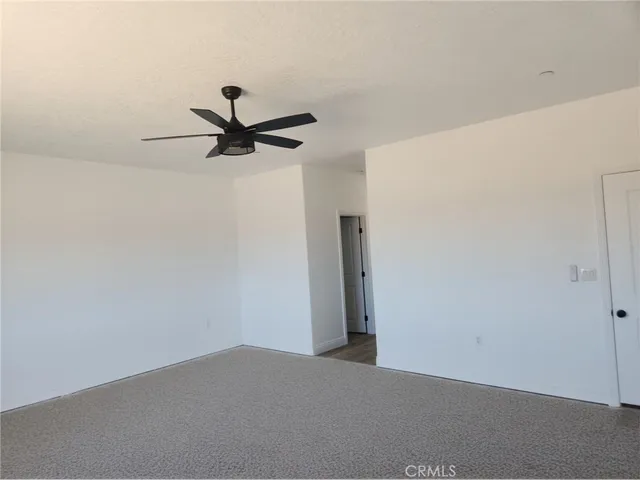 $3,000 | 21053 Huasna Road, Apple Valley, CA 92307