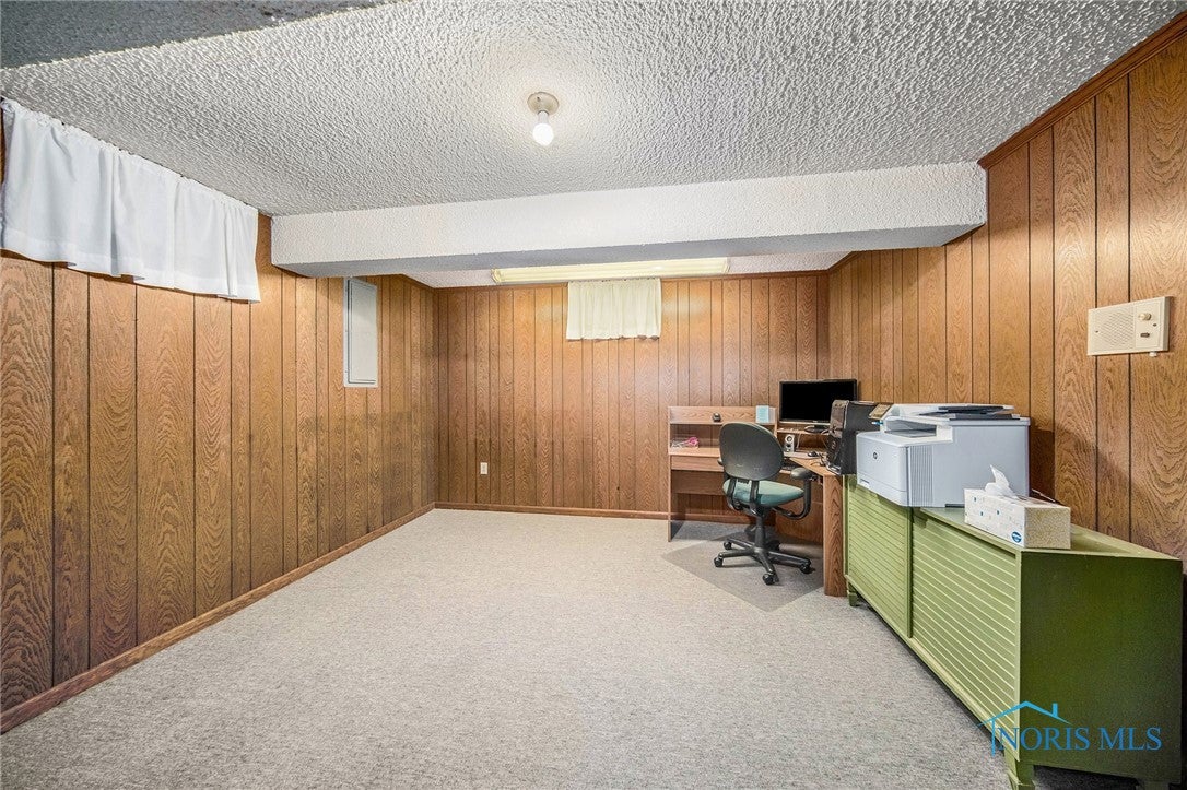 3033 Plumbrook Road Maumee, OH 43537 - Photo 24 of 35 Gallery Image 24