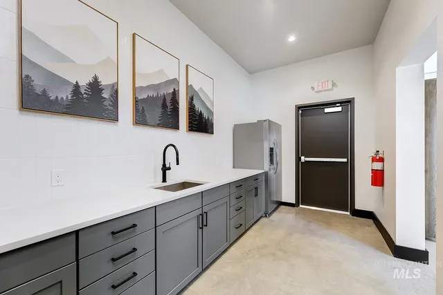 $476,900 | 1857 North Big Star Avenue, Eagle, ID 83616