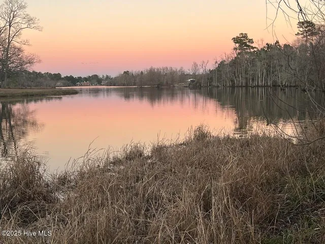 $175,000 | 206 Canal Street, Tabor City, NC 28463