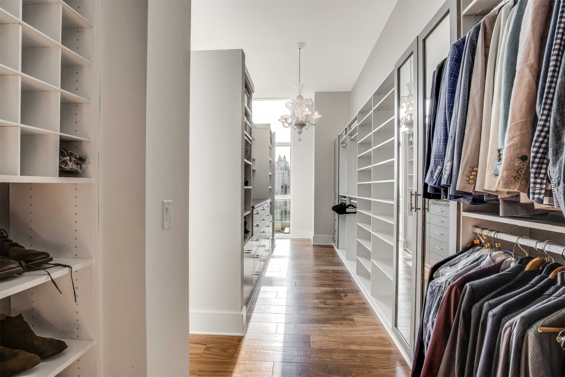 555 East 5th Street, Unit 3022 Austin, TX 78701 - Photo 22 of 40 a view of a walk in closet
