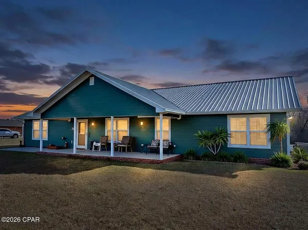 $335,000 | 21382 Northwest Paradise Lane, Altha, FL 32421