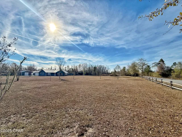 $356,500 | 21382 Northwest Paradise Lane, Altha, FL 32421