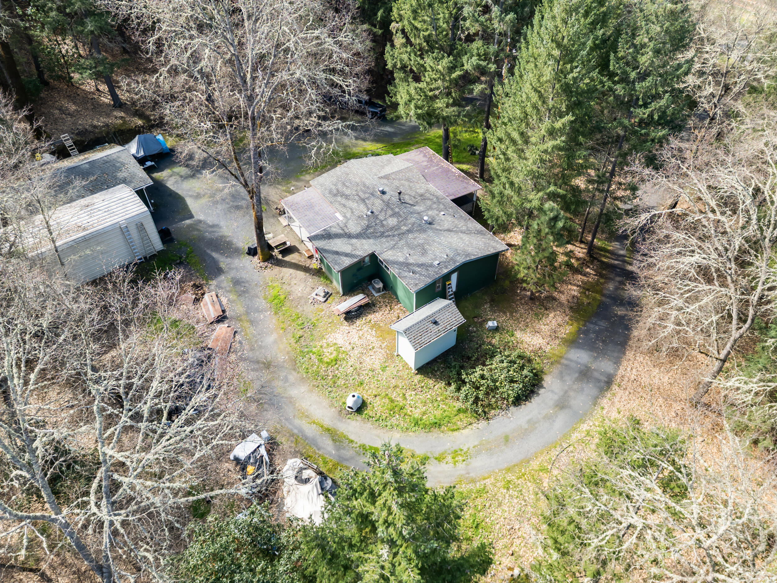 3477 Helms Road Grants Pass, OR 97527 - Photo 29 of 49 3477 Helms Road
