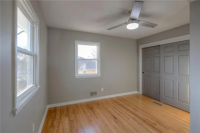 $300,000 | 18303 East 7th Street North, Independence, MO 64056