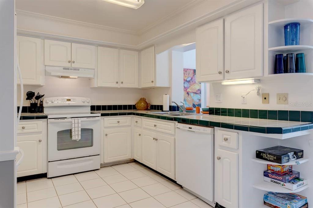 231 Caddy Road Rotonda West, FL 33947 - Photo 10 of 24 Gallery Image 10