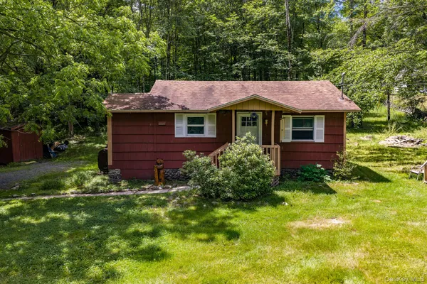 $189,900 | 570 Brown Road, Ellenville, NY 12428