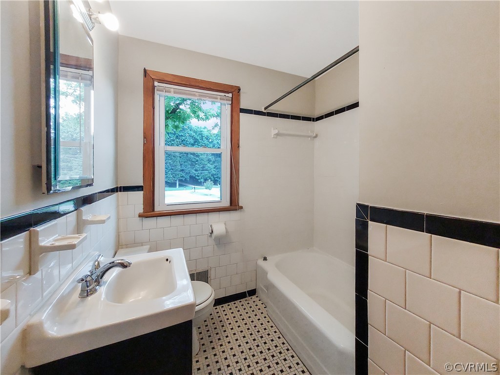 10709 Nash Road Chesterfield, VA 23838 - Photo 13 of 17
