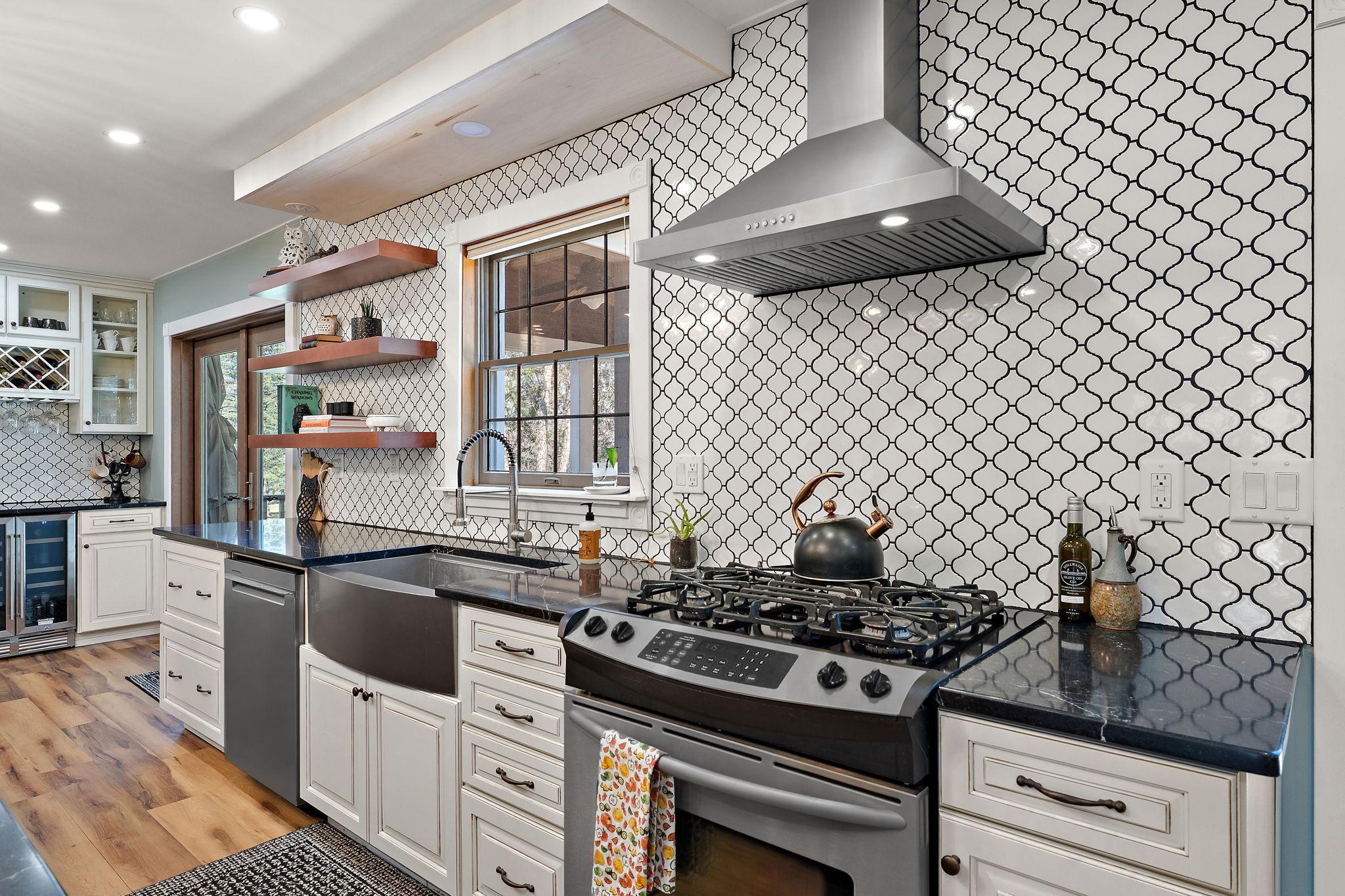 241 Deer Path Stillwater, MN 55082 - Photo 9 of 48