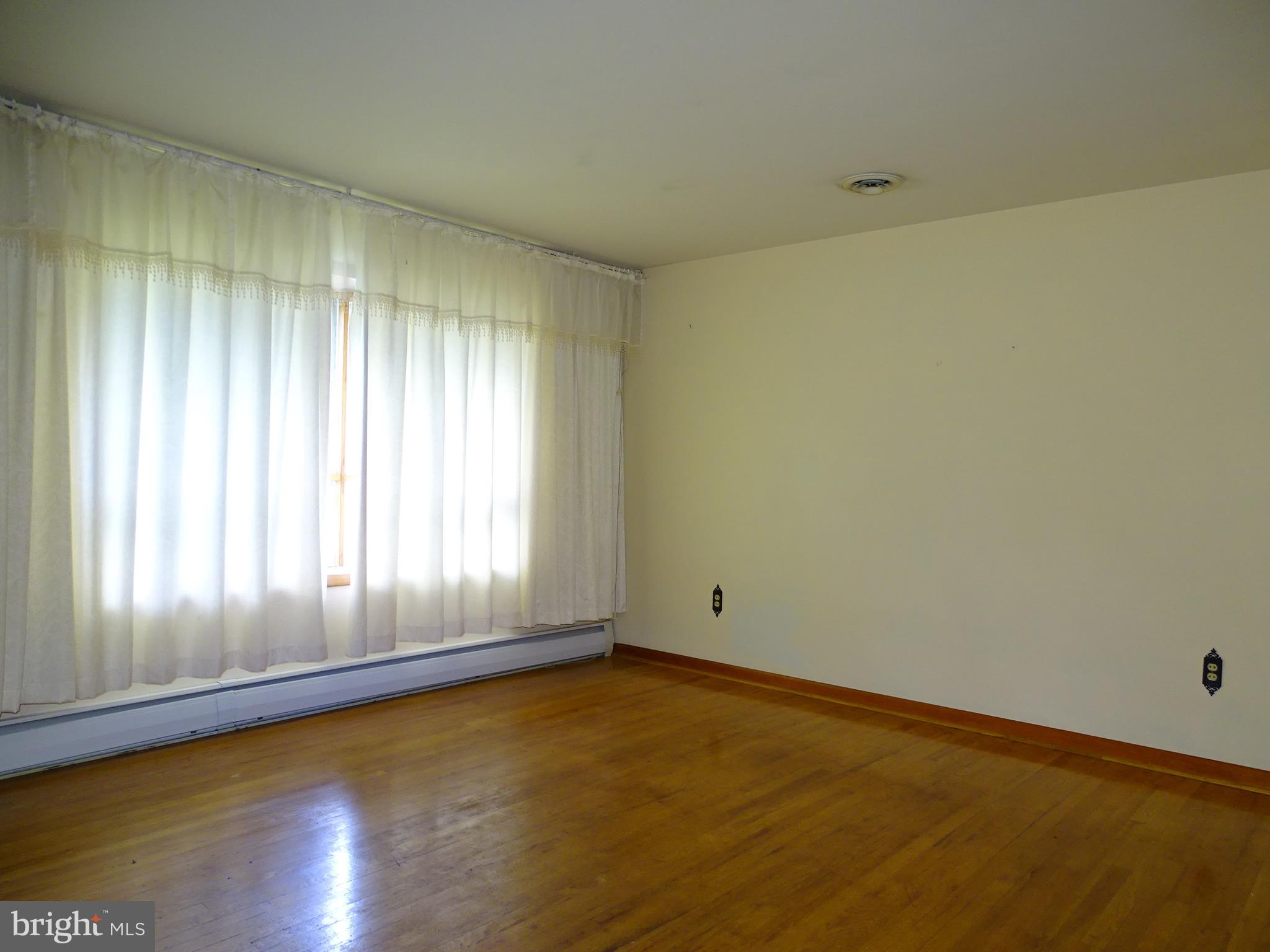 175 West Hanover Street Spring Grove, PA 17362 - Photo 22 of 42
