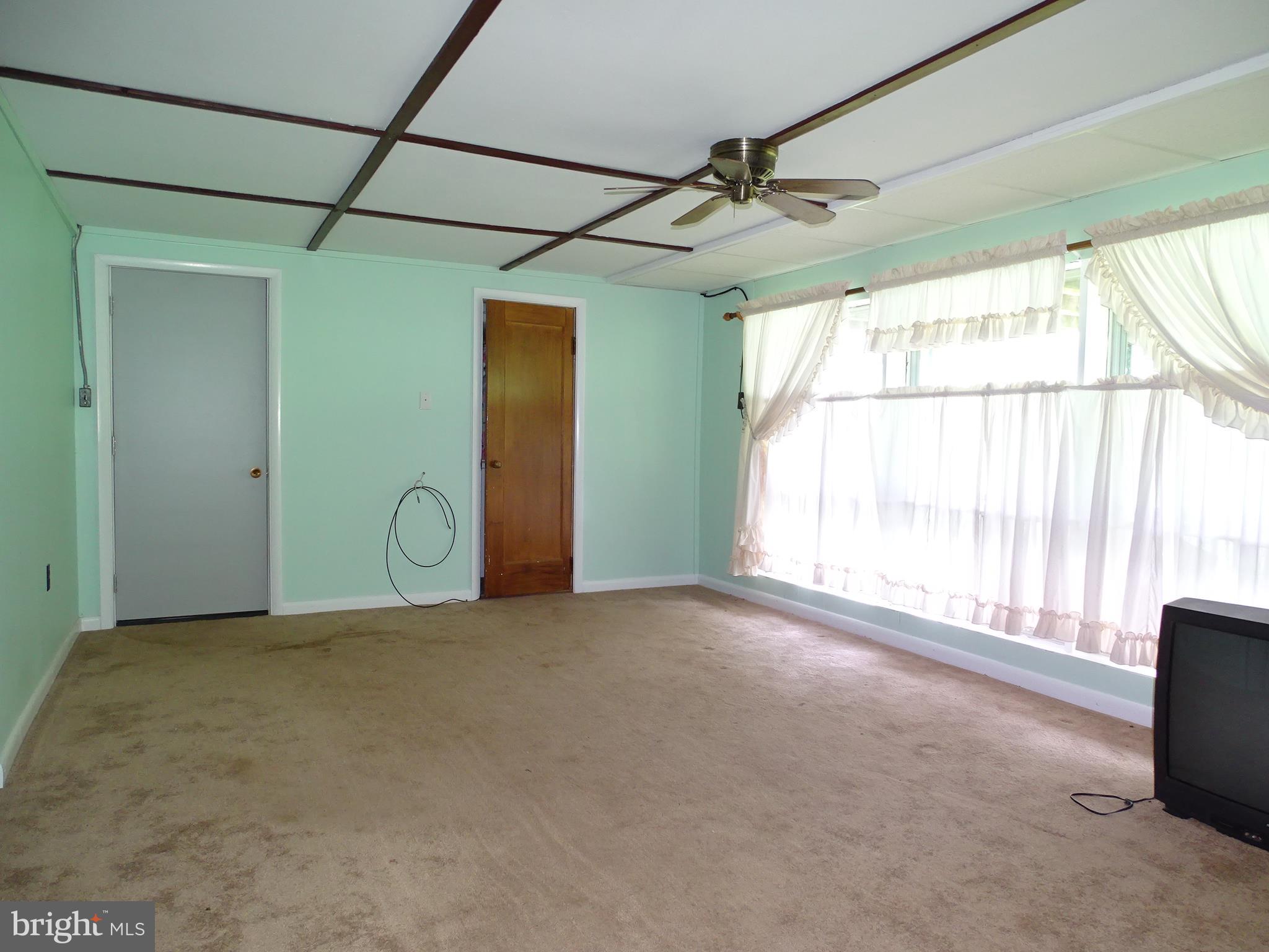 175 West Hanover Street Spring Grove, PA 17362 - Photo 35 of 42