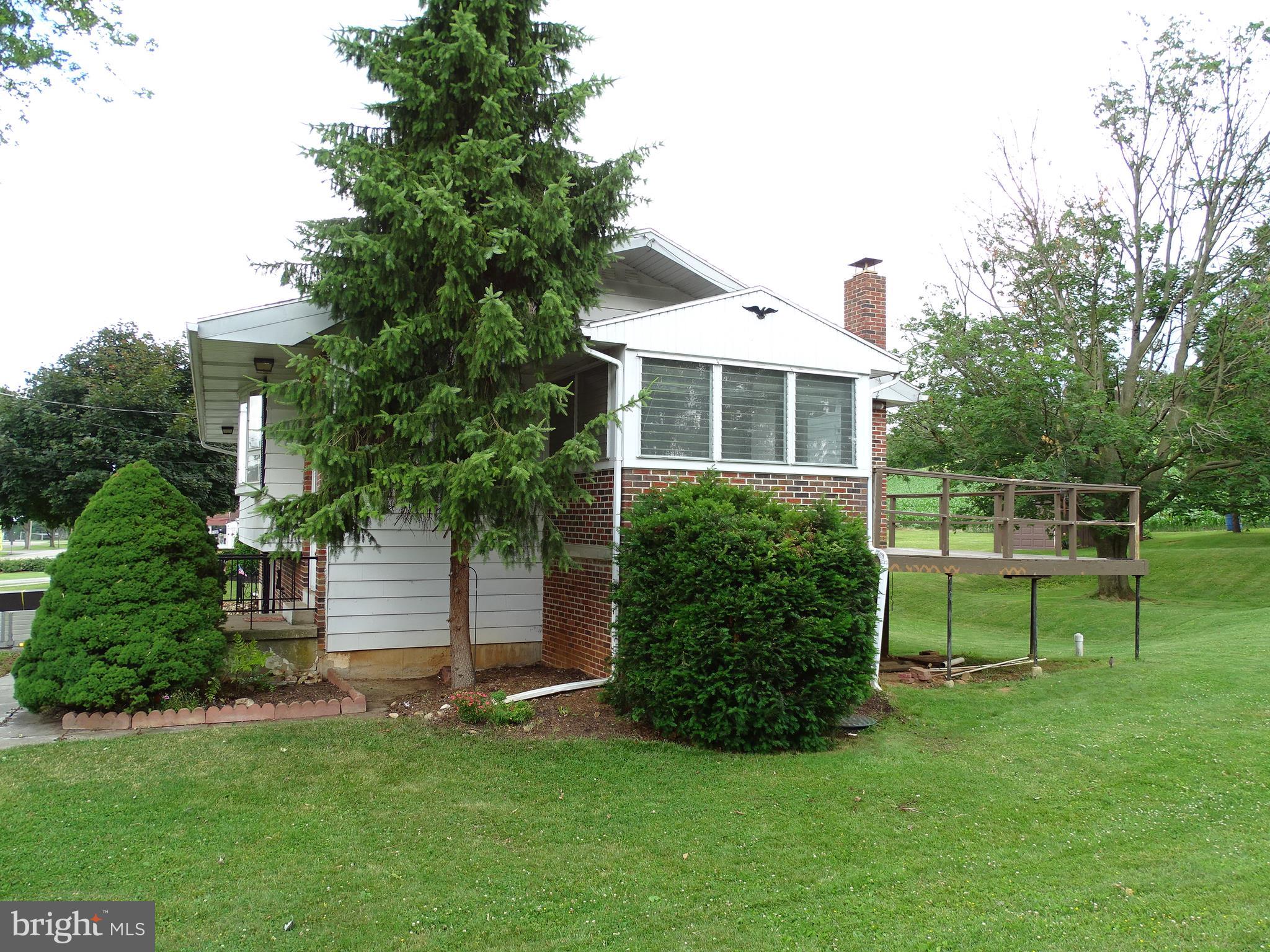 175 West Hanover Street Spring Grove, PA 17362 - Photo 6 of 42
