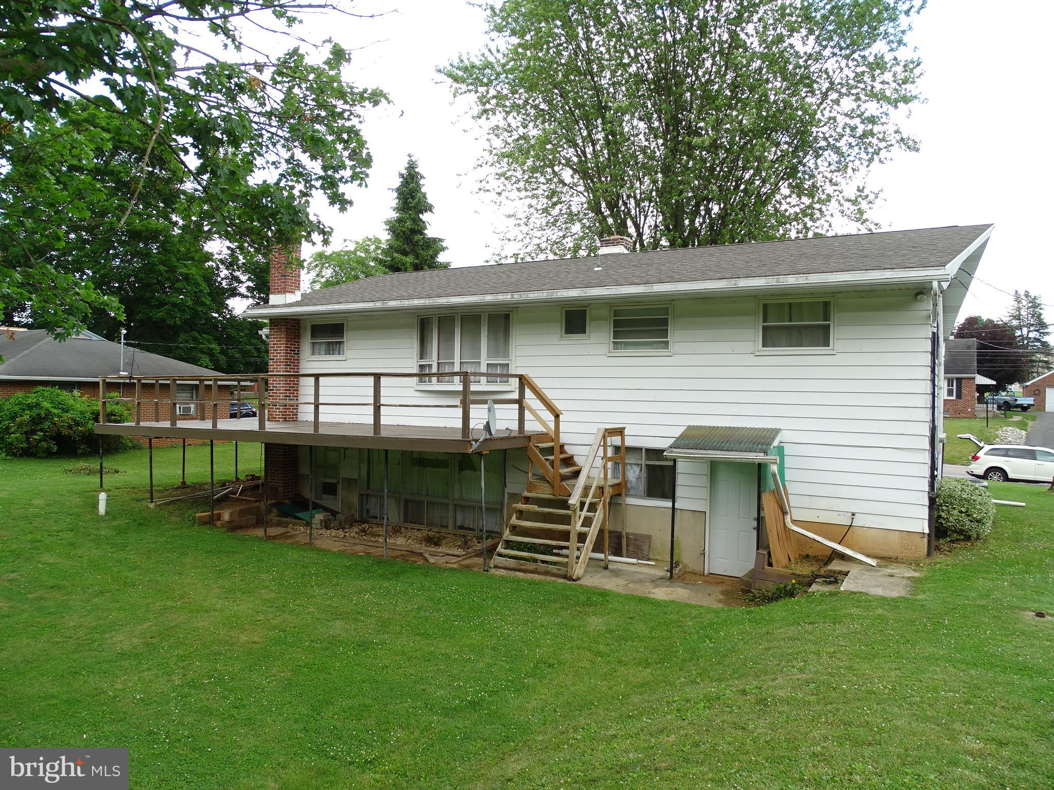 175 West Hanover Street Spring Grove, PA 17362 - Photo 10 of 42