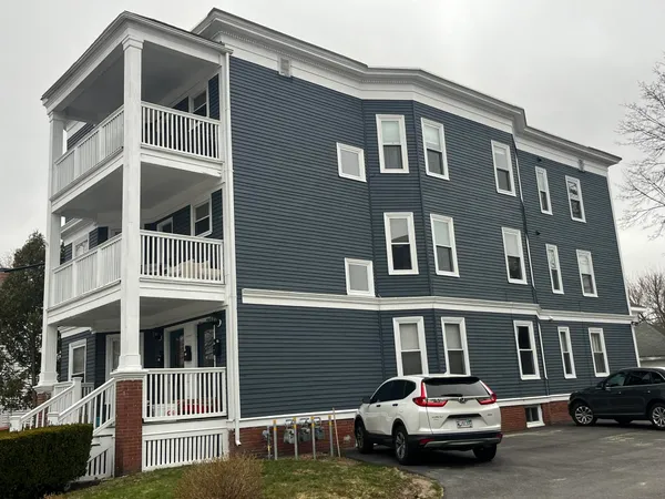 $1,249,900 | 49 Montrose Avenue, Portland, ME 04103
