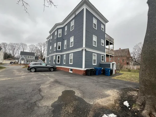 $1,249,900 | 49 Montrose Avenue, Portland, ME 04103