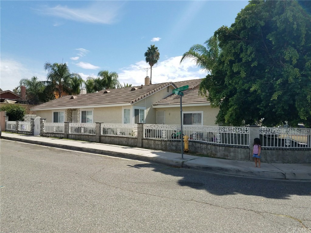 1398 North Cherrytree Road Colton, CA 92324 - Photo 1 of 1 Gallery Image 1