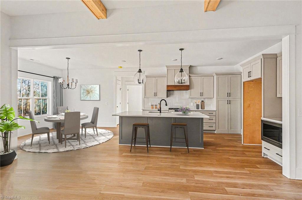 107 Alley Farm Road Summerfield, NC 27358 - Photo 7 of 47 Virtually Staged Photo