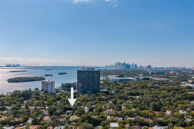 $1,275,000 | 811 Northeast 71st Street, Miami, FL 33138