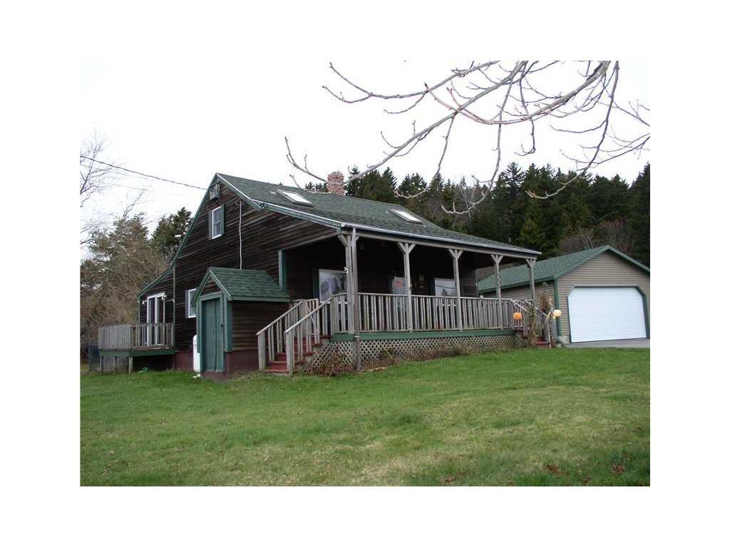 84 County Road Eastport, ME 04631 - Photo 4 of 16 Photo