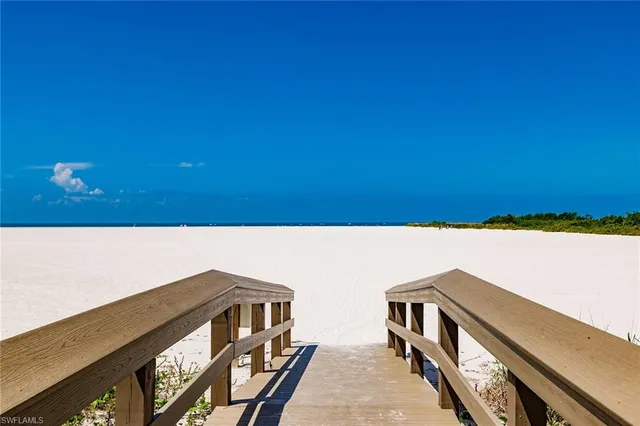 $7,950 | 260 Seaview Court, Unit 904, Marco Island, FL 34145