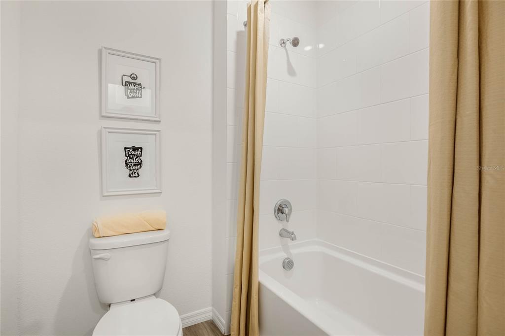 3898 Royal Azalea Way Sanford, FL 32773 - Photo 36 of 48