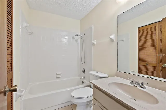 $1,800 | 1736 North Central Avenue, Flagler Beach, FL 32136