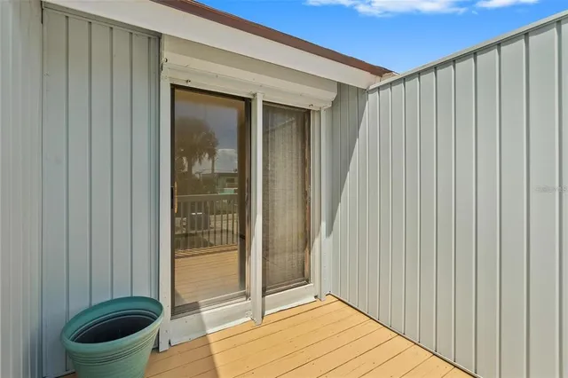 $1,800 | 1736 North Central Avenue, Flagler Beach, FL 32136