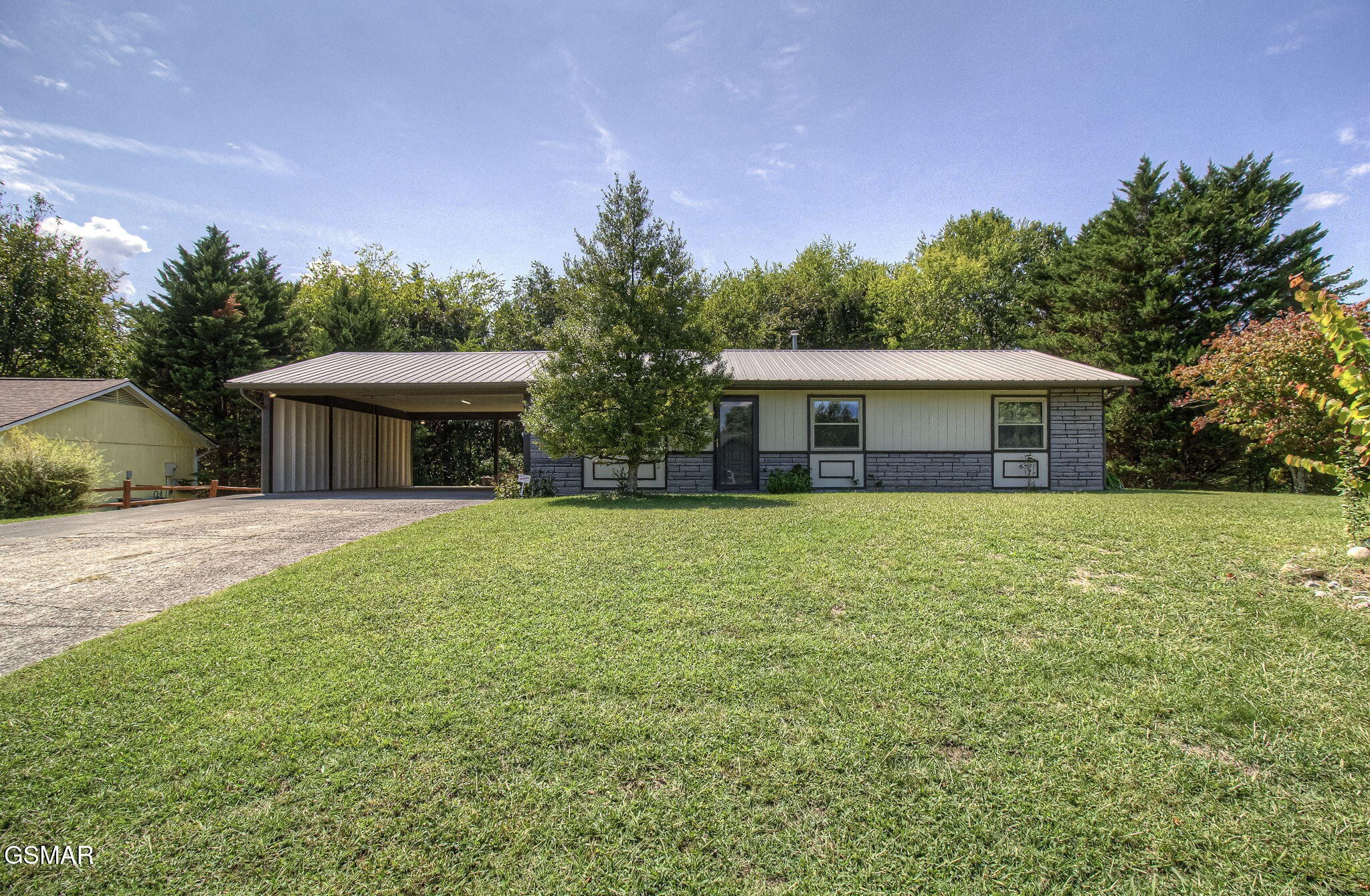 1830 Norlil Road Sevierville, TN 37876 - Photo 2 of 34 Gallery Image 2