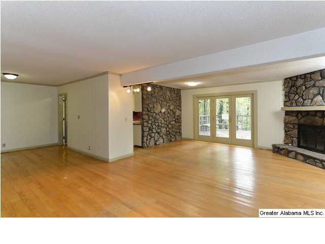 2609 Rocky Ridge Road Birmingham, AL 35243 - Photo 11 of 32