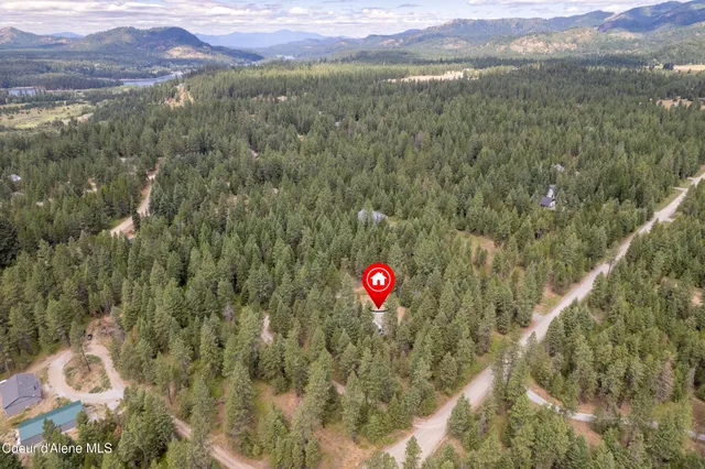 $300,000 | 512 Everett Huff Road, Oldtown, ID 83822