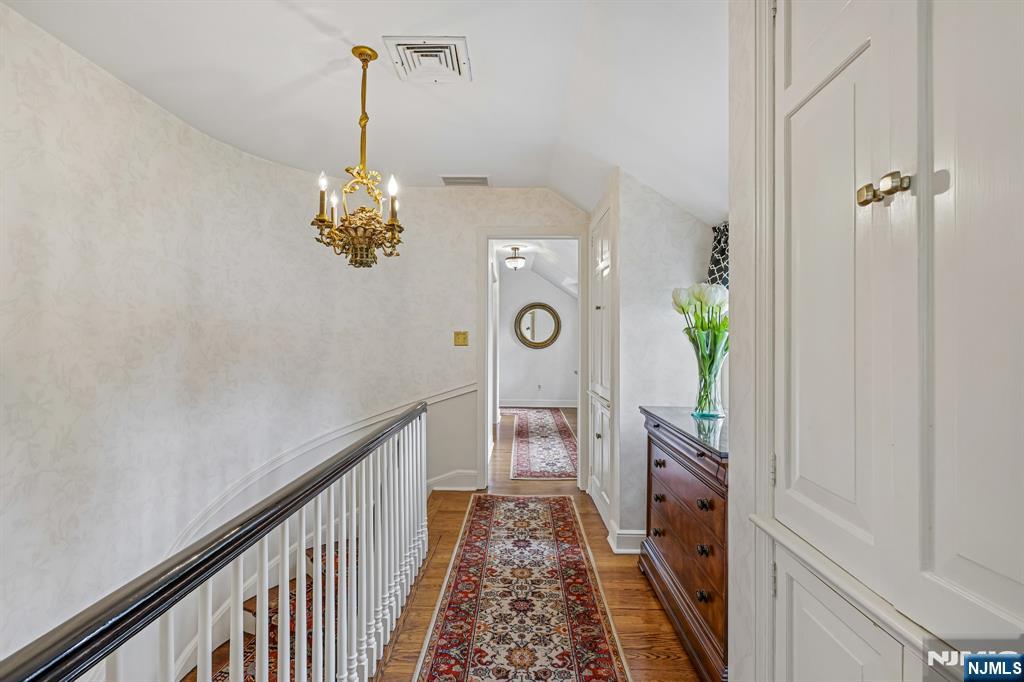 256 Lotte Road Ridgewood, NJ 07450 - Photo 27 of 44