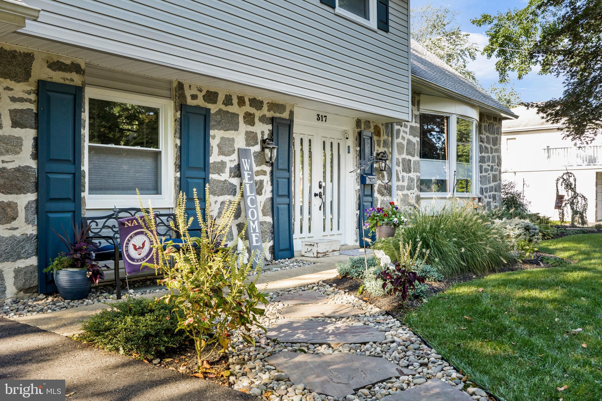 317 Parry Road Cinnaminson, NJ 08077 - Photo 3 of 41 Gallery Image 3