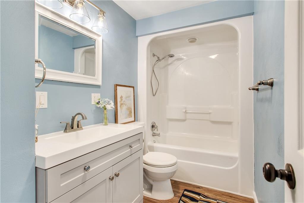 827 Blue Ridge Road Pittsburgh, PA 15239 - Photo 11 of 25 Gallery Image 11