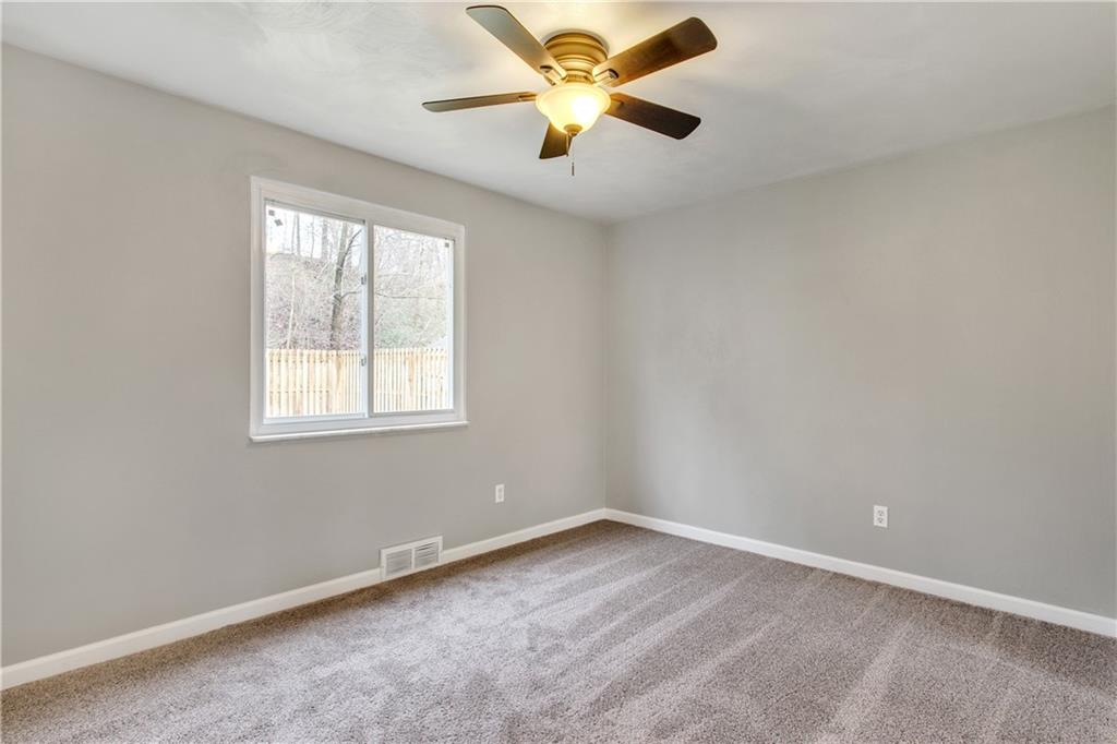 827 Blue Ridge Road Pittsburgh, PA 15239 - Photo 17 of 25 Gallery Image 17