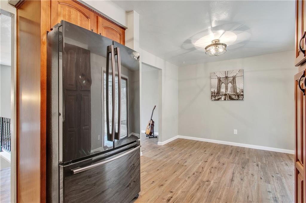 827 Blue Ridge Road Pittsburgh, PA 15239 - Photo 7 of 25 Gallery Image 7
