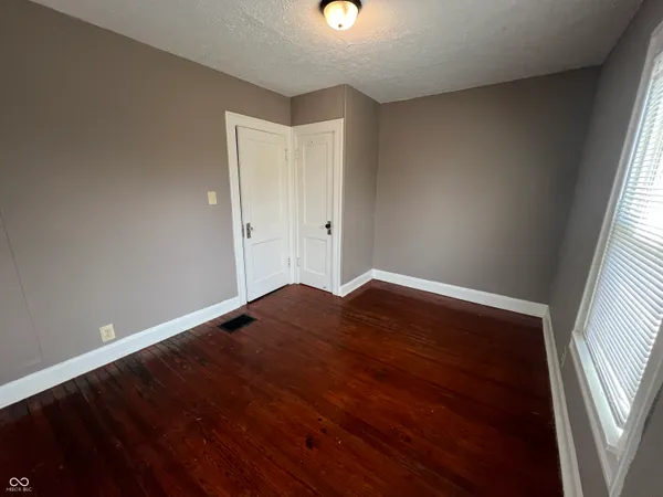 $775 | 896 North Gladstone Avenue, Indianapolis, IN 46201