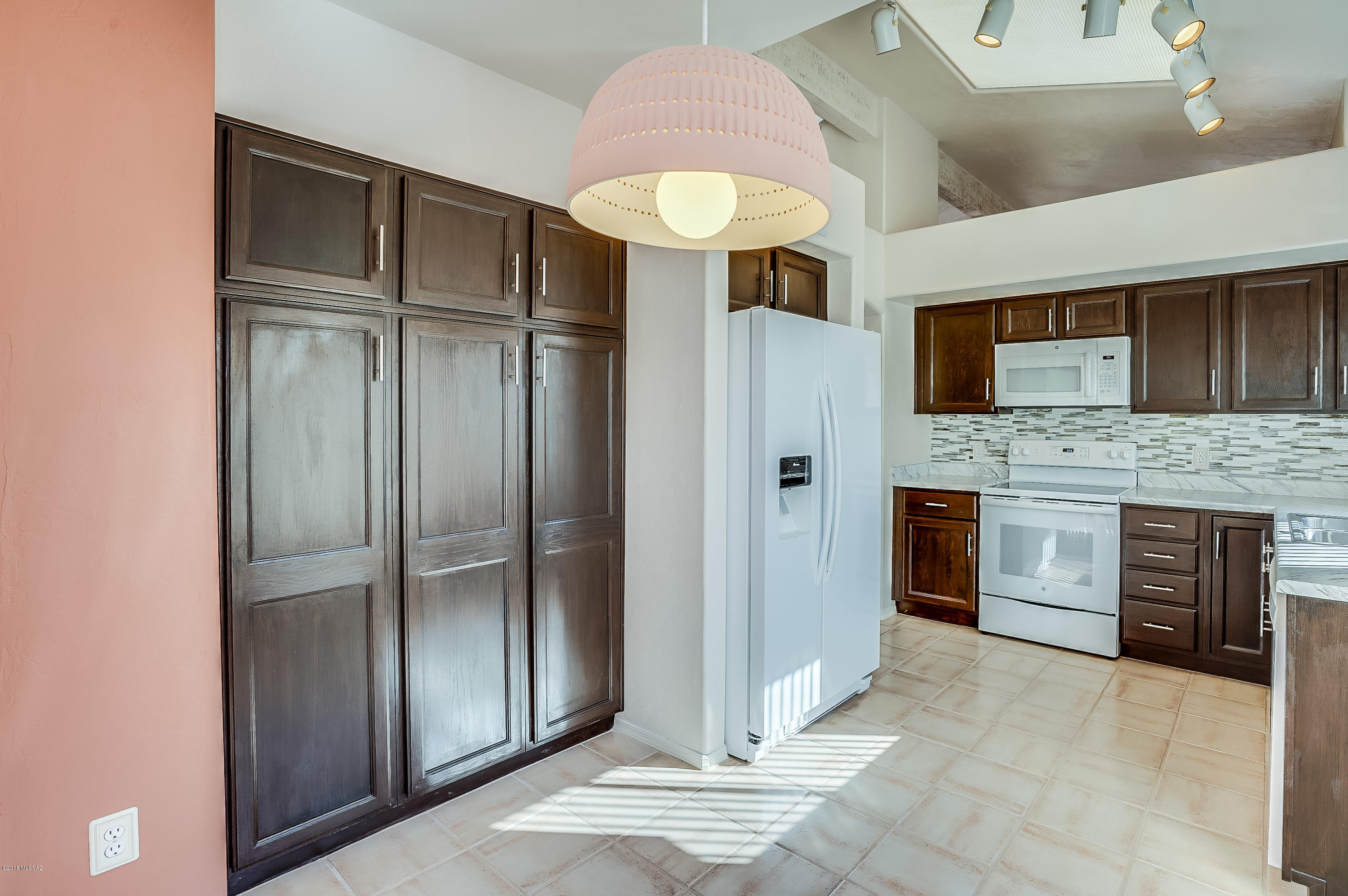 60 Silverado Oro Valley, AZ 85737 - Photo 19 of 50