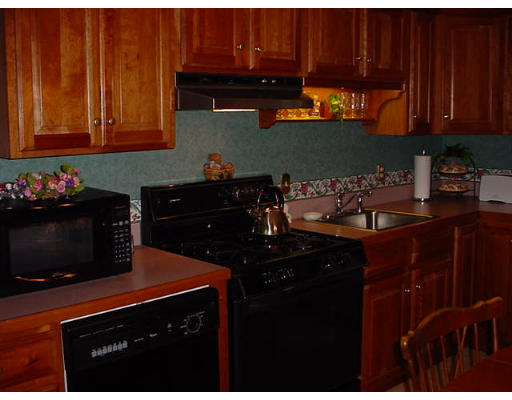 33 Frisbie Road Marshfield, MA 02050 - Photo 8 of 10 Gallery Image 8