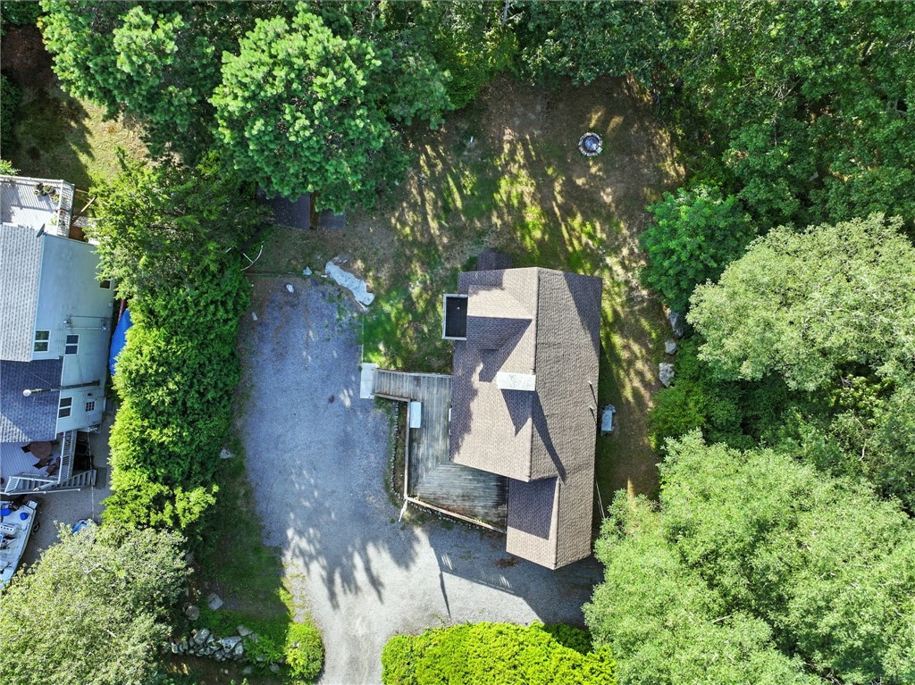 130 South Niantic Drive Charlestown, RI 02813 - Photo 15 of 50