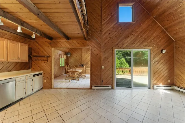 $945,000 | 130 South Niantic Drive, Charlestown, RI 02813