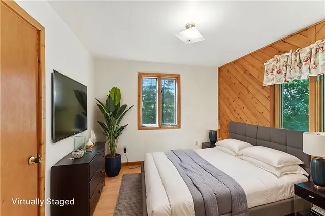 $945,000 | 130 South Niantic Drive, Charlestown, RI 02813